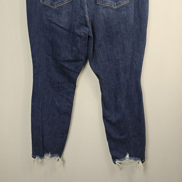 Judy Blue Women's Jeans Size 18 Blue Dark Wash Relaxed Fit Distressed Raw Hems - Picture 9 of 13